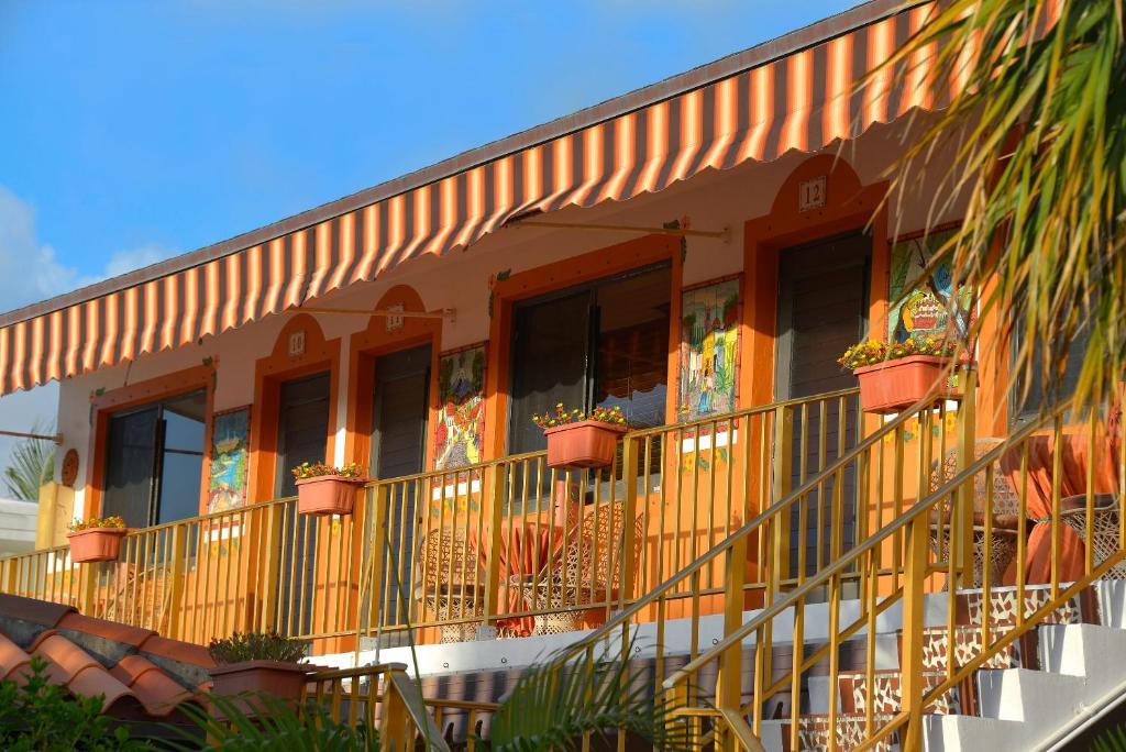 Hotel Blue Seas Courtyard Lauderdale-by-the-Sea Esterno foto