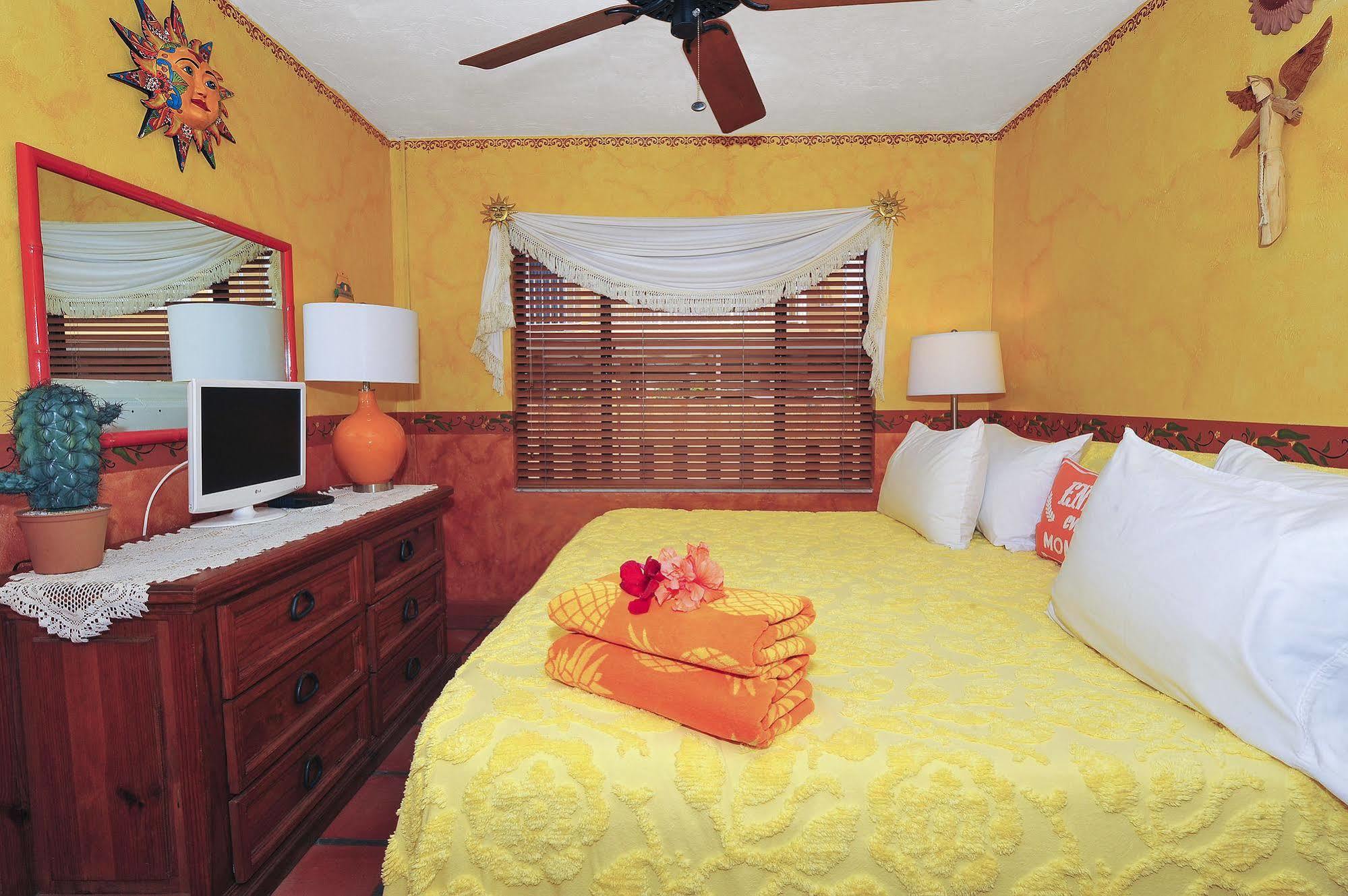 Hotel Blue Seas Courtyard Lauderdale-by-the-Sea Esterno foto