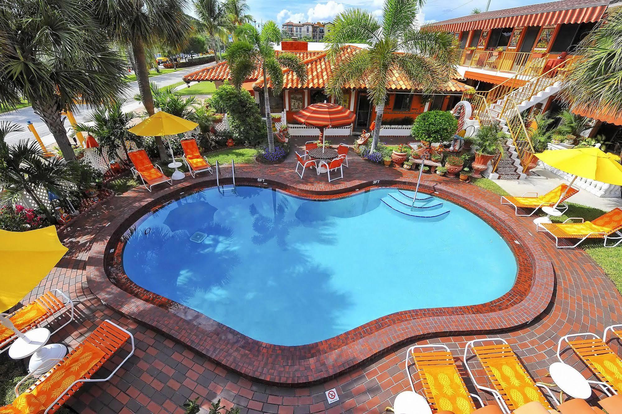 Hotel Blue Seas Courtyard Lauderdale-by-the-Sea Esterno foto